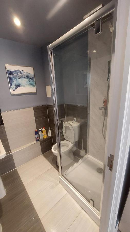 Modern Studio Maidstone - Redecorated Oct 2023 Esterno foto