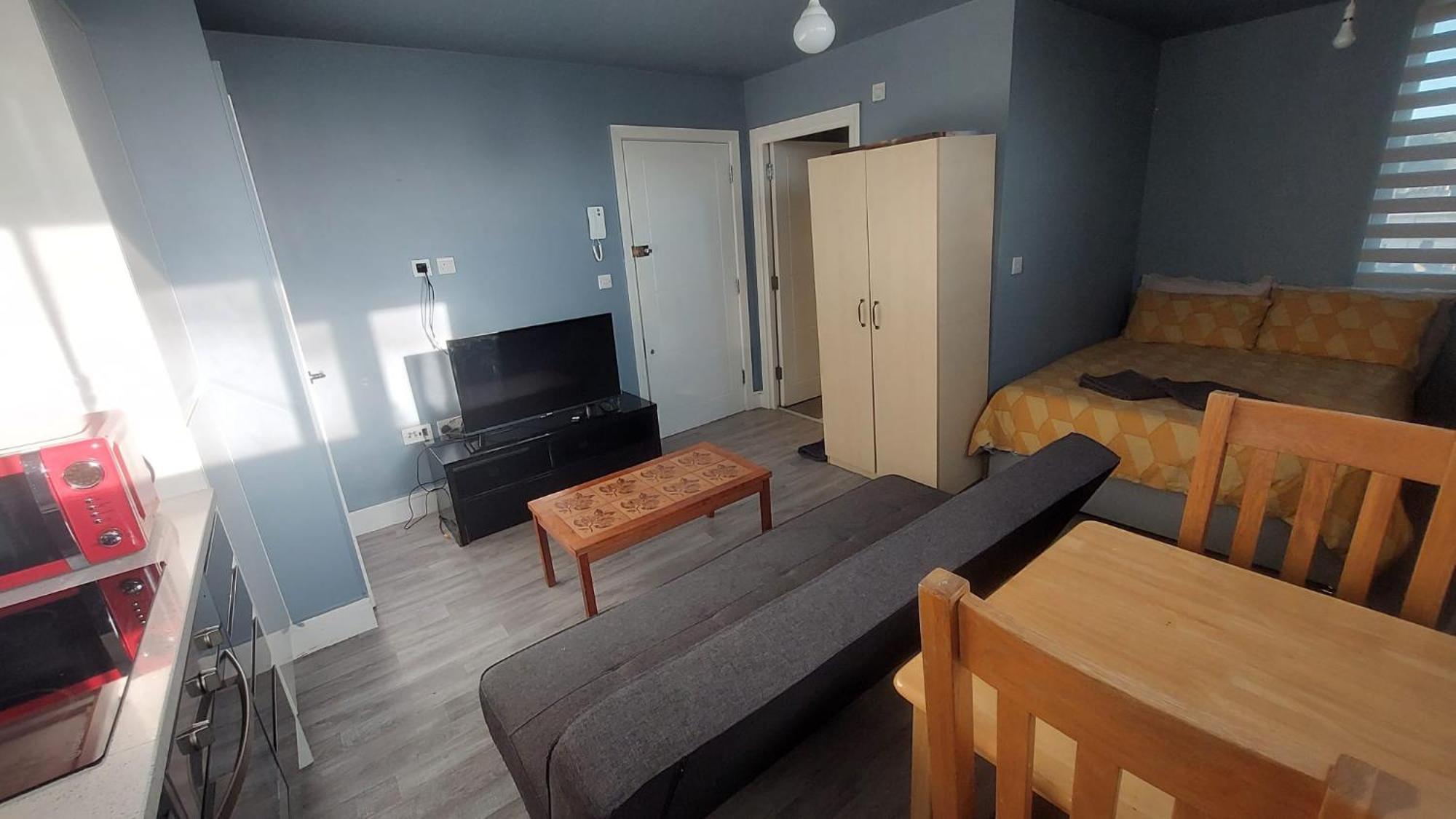 Modern Studio Maidstone - Redecorated Oct 2023 Esterno foto