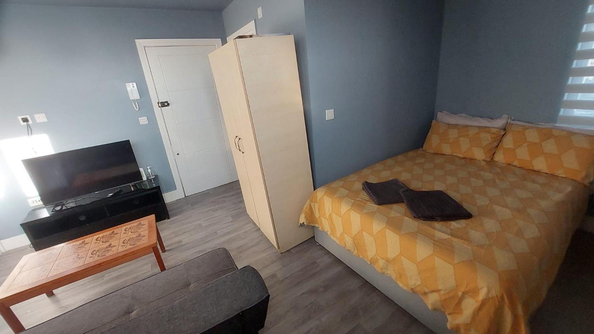 Modern Studio Maidstone - Redecorated Oct 2023 Esterno foto